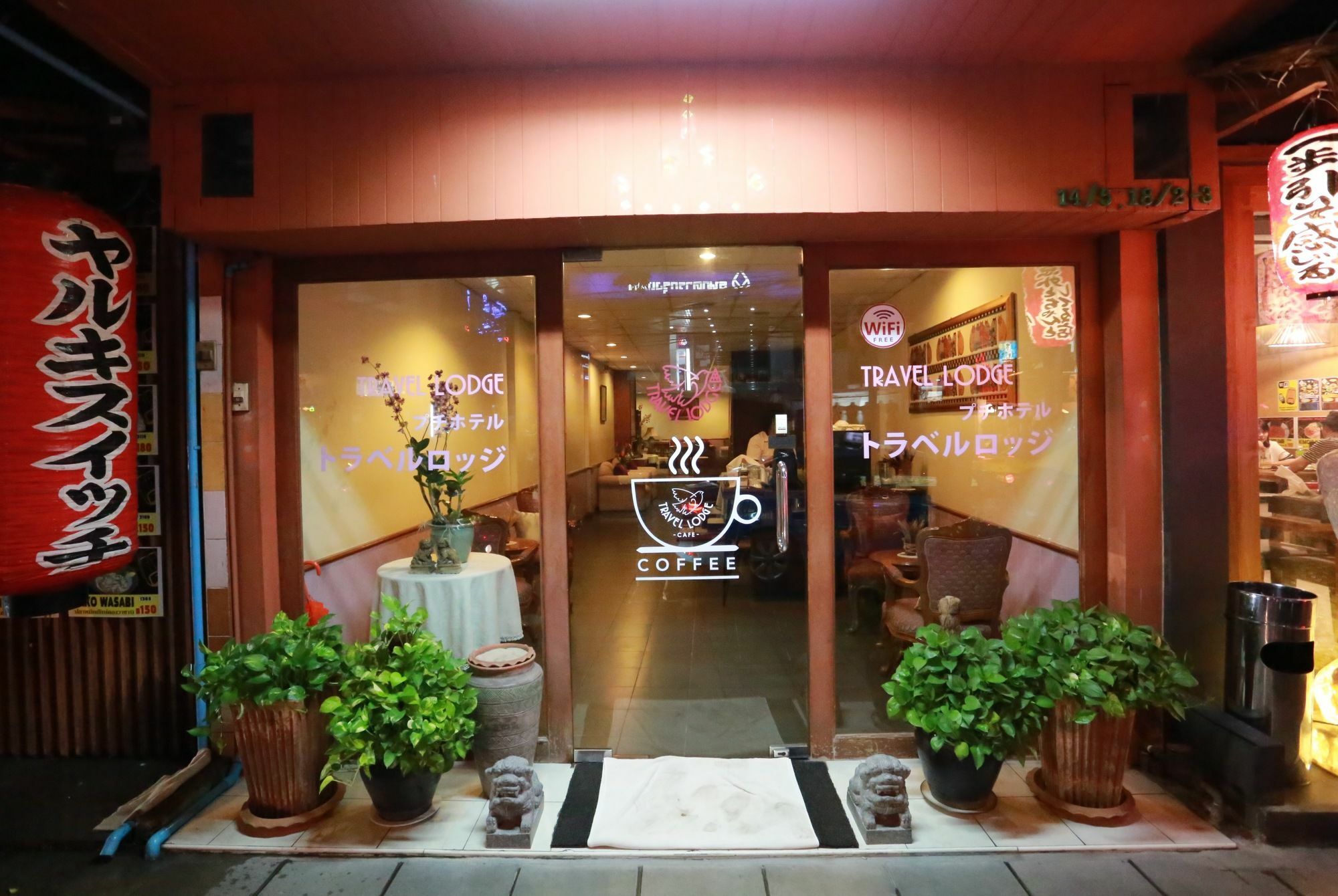 Travel Lodge Surawong (Adults Only) Bangkok Exterior photo